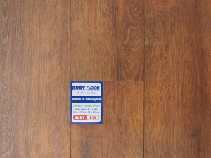 sàn gỗ ruby 12mm r18