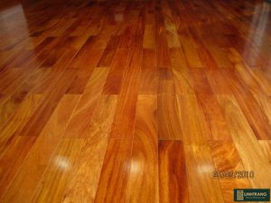 Sàn gỗ hương Lào 18x120x600mm