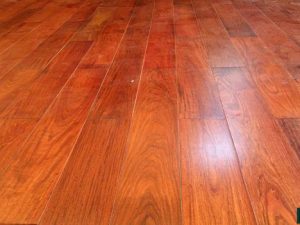 Sàn gỗ hương Lào 15x90x900mm