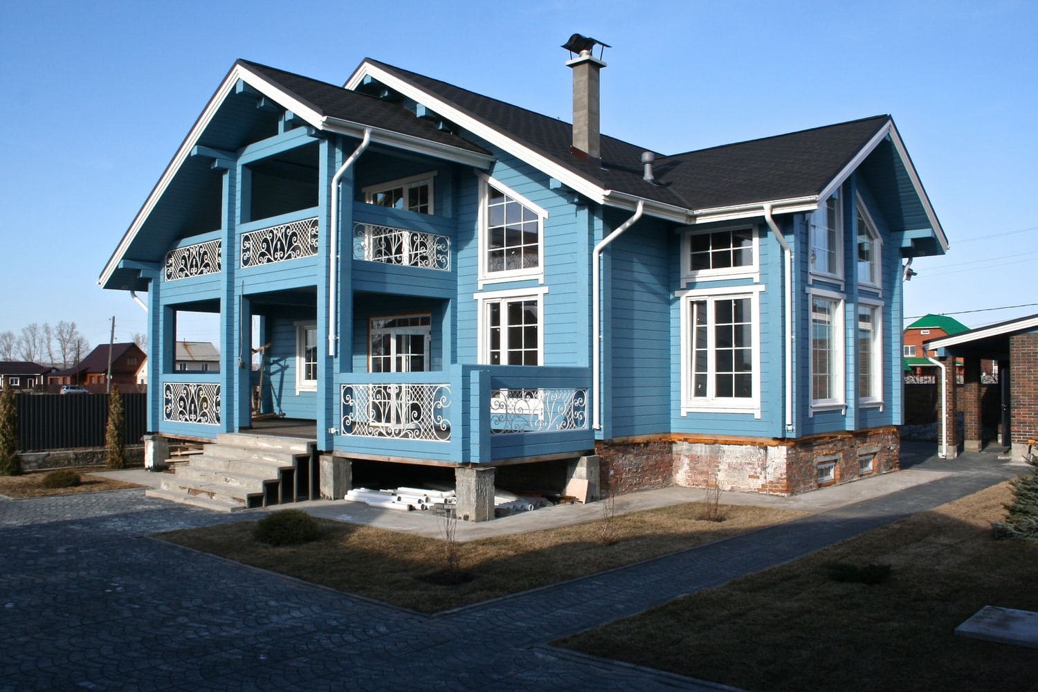sơn nhà màu xanh biển